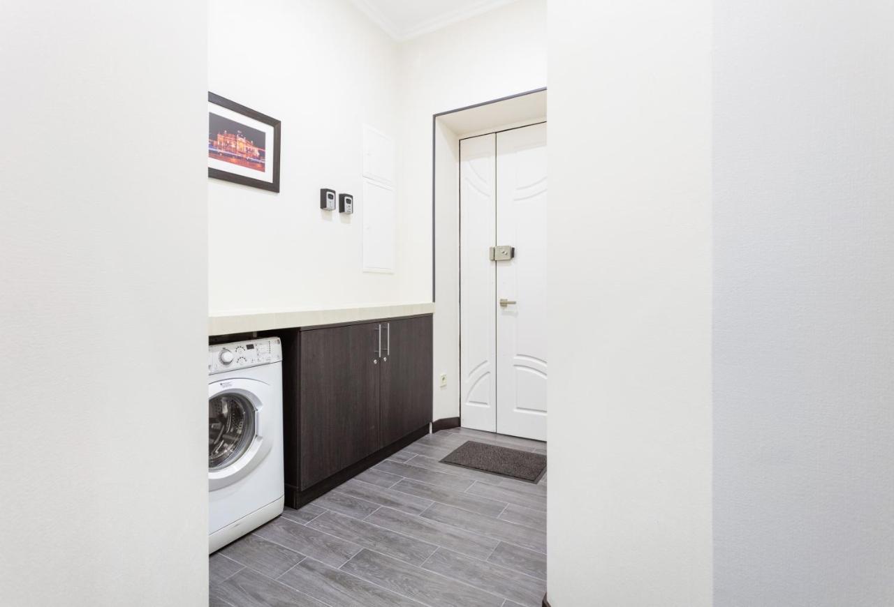 קייב Khreshchatyk - Independence Square Apartments מראה חיצוני תמונה