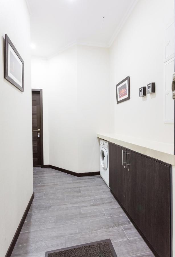 קייב Khreshchatyk - Independence Square Apartments מראה חיצוני תמונה